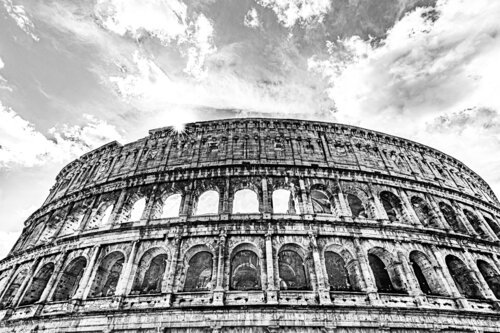 Le Géant de l'Arène par Stéphane ROUILLARD, Photographie en vente sur Singulart