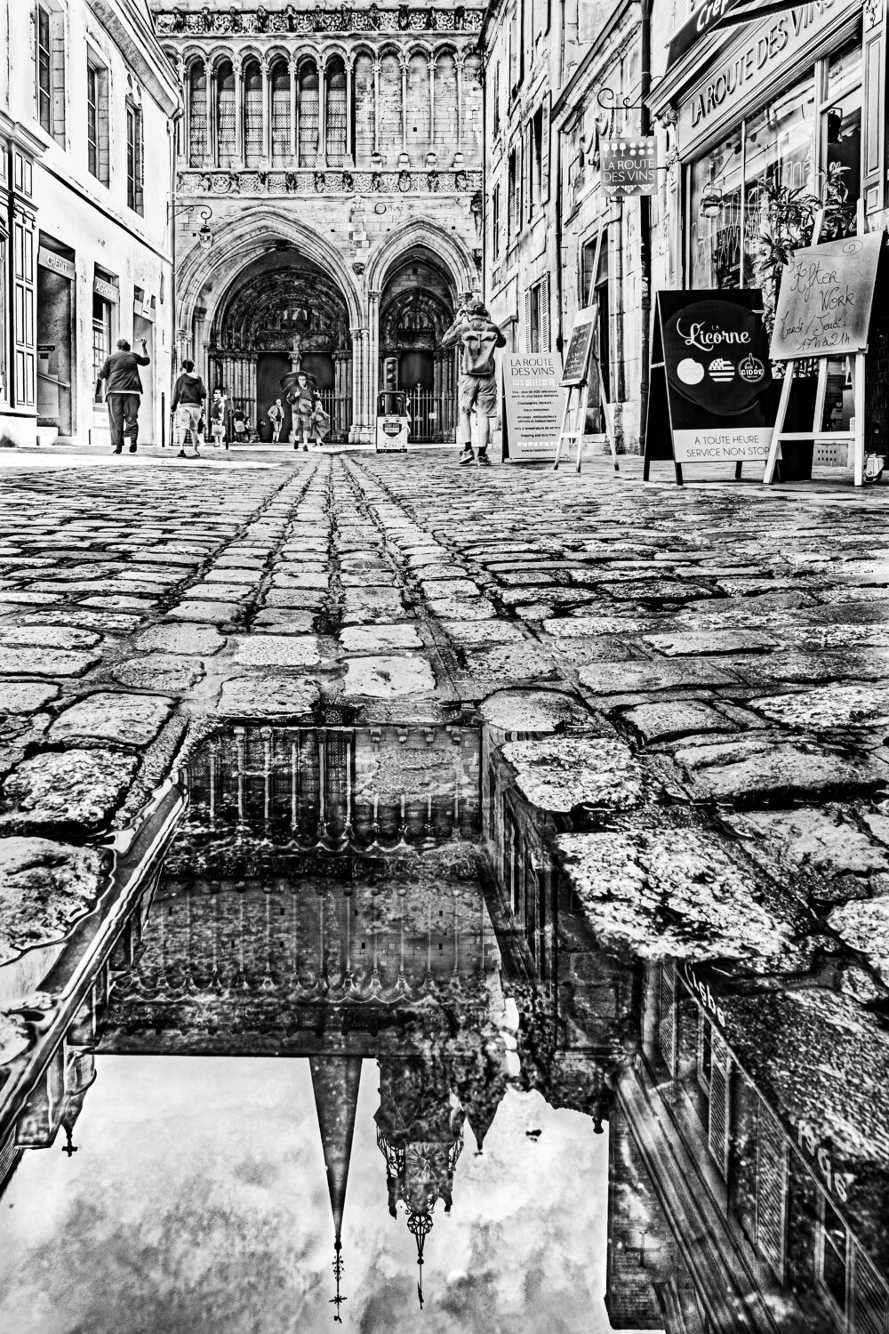 Sous les pavés, Notre-Dame ! Stéphane ROUILLARD