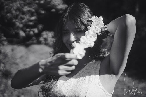 Feliz de ser mujer di Raul Martin, Fotografia in vendita su Singulart