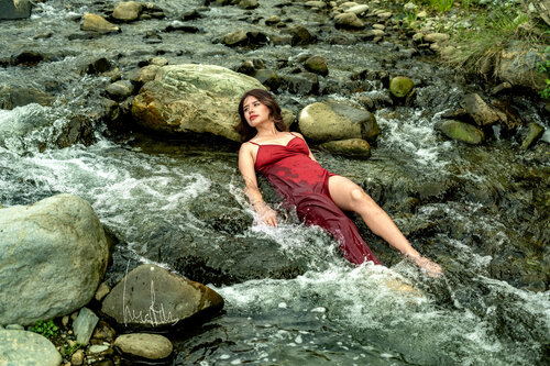 El bautismo de la llama viva van Raul Martin, Fotografie te koop op Singulart