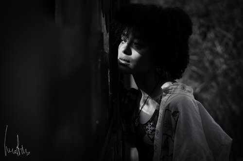 Lo que la luz dice al oído von Raul Martin, Fotografie kaufen auf Singulart