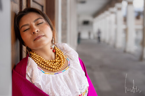 El reposo de la memoria ancestral - Fotografía de autor di Raul Martin, Fotografia in vendita su Singulart