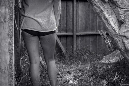 ¡¡Pieza exclusiva!! - La ventana de la doble moral van Raul Martin, Fotografie te koop op Singulart