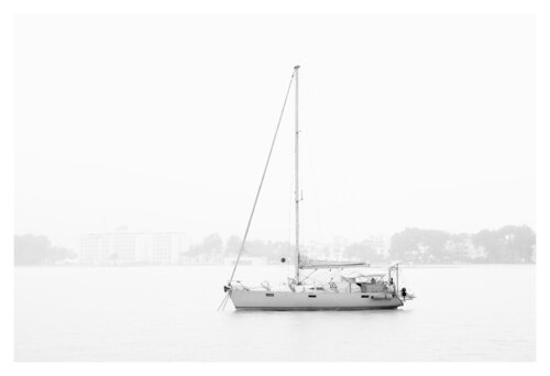Marina boats misty morning de David Campling, Fotografía a la venta en Singulart