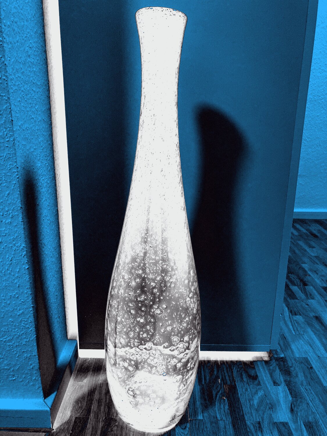 Blue Vase Ajdin Kajmovic Photographie à vendre
