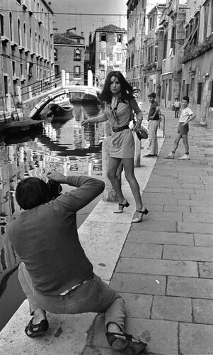 Elsa Martinelli in Venice di Diana Mara Henry, Fotografia in vendita su Singulart