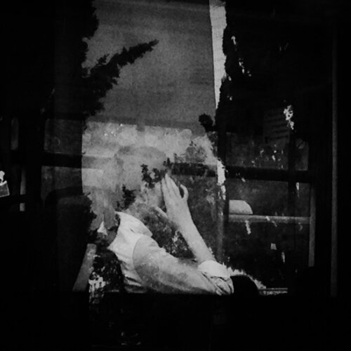 "פורטרט" par Yoram bouzaglo, Photographie en vente sur Singulart
