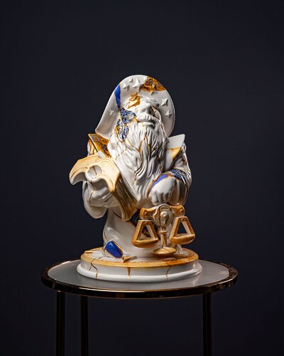 Libra  Zodiac Sign Kintsugi Collection de Valeria Anton, Escultura a la venta en Singulart