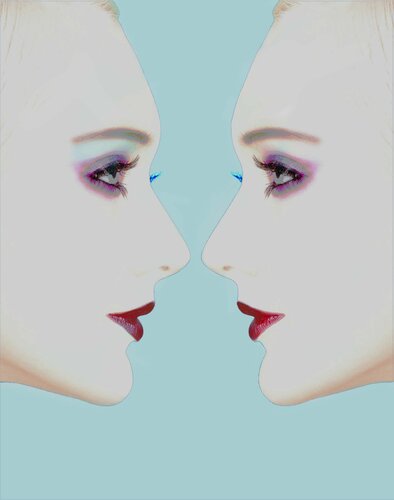 Sveta a Deux Azure by Christopher Micaud, 사진 for Sale on Singulart