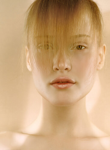 Hidden Gaze di Christopher Micaud, Fotografia in vendita su Singulart