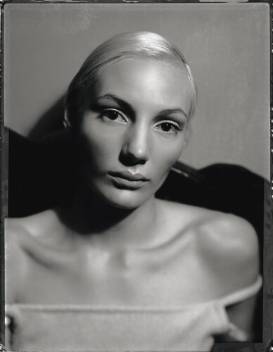 Ingenue by Christopher Micaud, Photography for Sale on Singulart