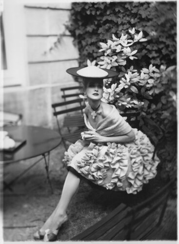 Garden Party par Christopher Micaud, Photographie en vente sur Singulart