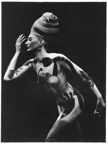Conehead Woman von Christian Bärnthaler, Fotografie kaufen auf Singulart