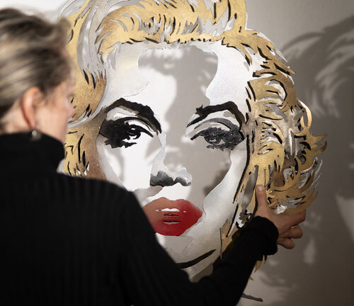 Marylin Monroe - Metal Portrait by Frédéric Daty, 雕塑 for Sale on Singulart