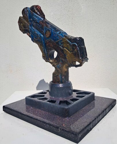 dior gun de Danny Hoens, Otros medios a la venta en Singulart