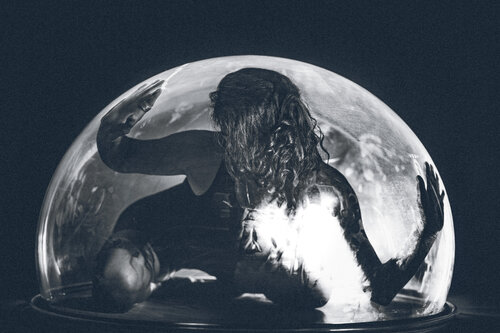 HOLYAG 3 par Ákos Burg, Photographie en vente sur Singulart