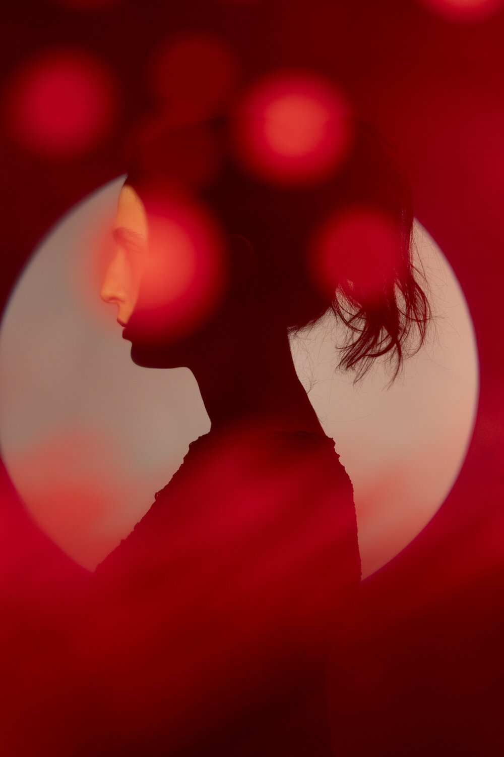 LOVE YOURSELF - No AI, but looking like AI. Ákos Burg Fotografie zu verkaufen