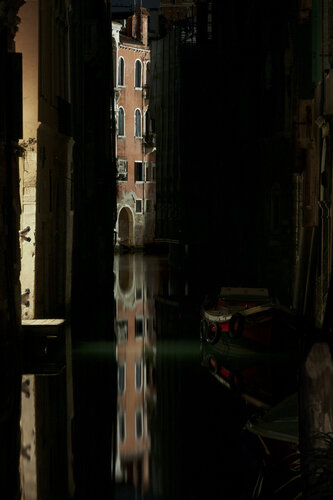 Venise Verticale #15 di Fulvio Marcello Orsenigo, Fotografia in vendita su Singulart