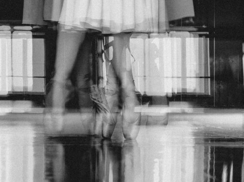 Art Through Touch - Echo of Touch von Tatjana-Aleksandra Aljautdinova, Fotografie kaufen auf Singulart
