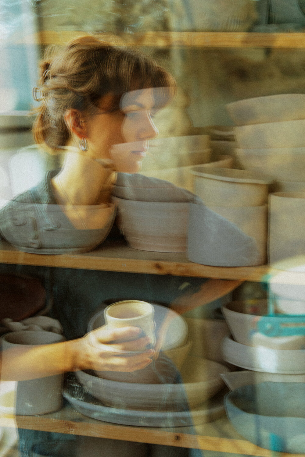 Art Through Touch - Carrying Form Tatjana-Aleksandra Aljautdinova Fotografie zu verkaufen