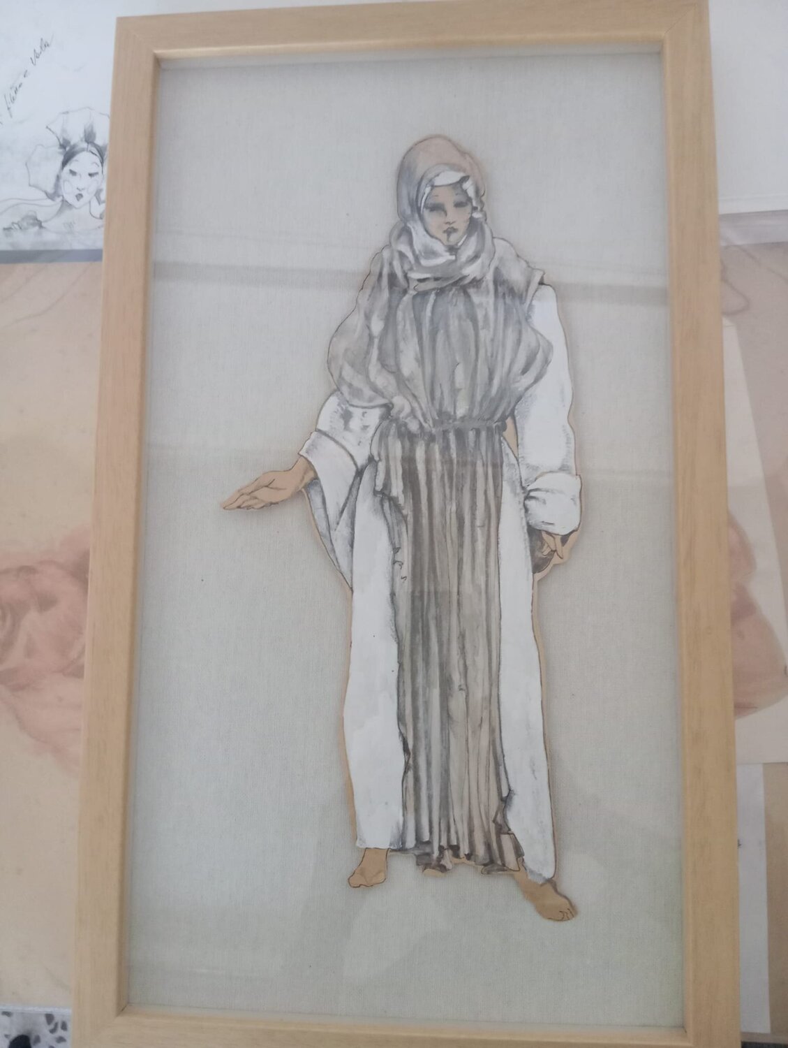 Bozzetto costume per "Suor Angelica" Marianna De Leoni Zeichnungen zu verkaufen