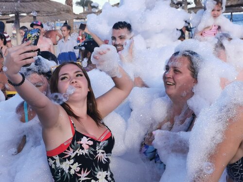 Schaumparty de Harald Hauswald, Fotografía a la venta en Singulart