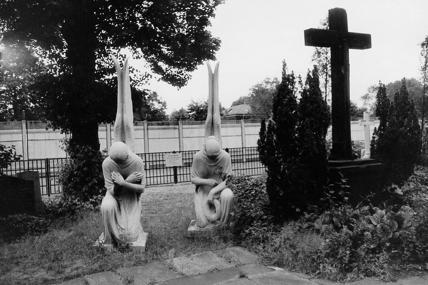 Engel an der Mauer Harald Hauswald