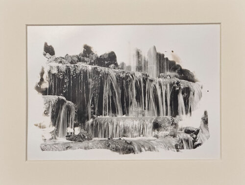 Daylight Waterfalls （Version 1） by Yan Wang, 사진 for Sale on Singulart