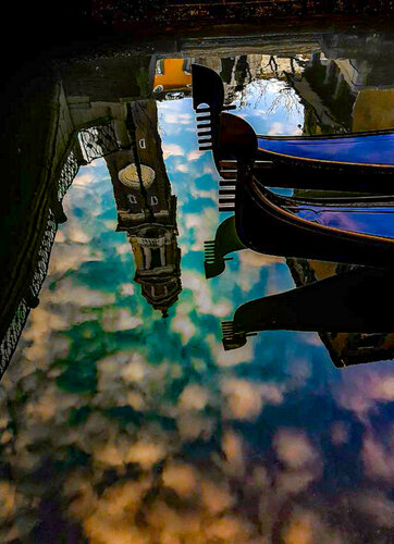 Venezia  a dream within a dream von Thomas Dellert, Fotografie kaufen auf Singulart
