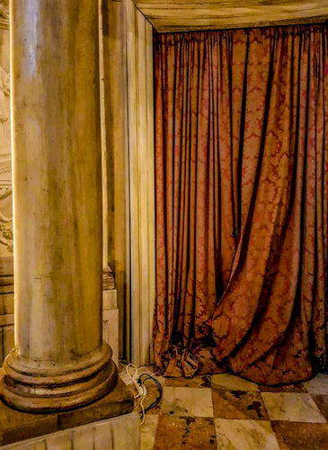 Then and Now. in Venice par Thomas Dellert, Photographie en vente sur Singulart