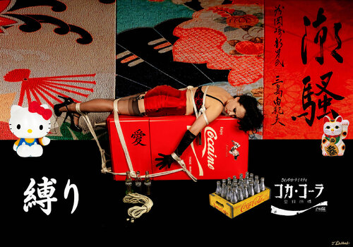 Coca Cola Bondage. Original Bondage photography by Thomas Dellert par Thomas Dellert, Photographie en vente sur Singulart