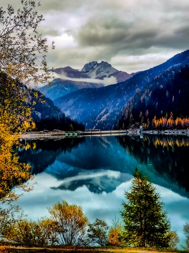 PARADISE soon lost par Thomas Dellert, Photographie en vente sur Singulart