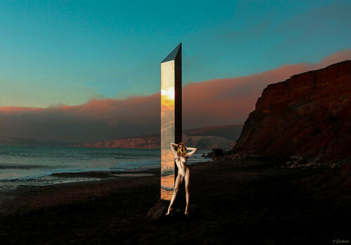 Naked with the Monolit van Thomas Dellert, Fotografie te koop op Singulart