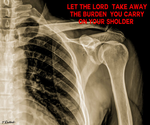ON YOUR SHOLDERS par Thomas Dellert, Photographie en vente sur Singulart
