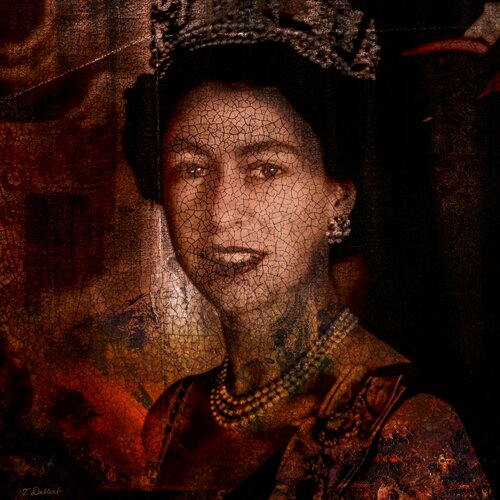 The QUEEN and the TIME Thomas Dellert