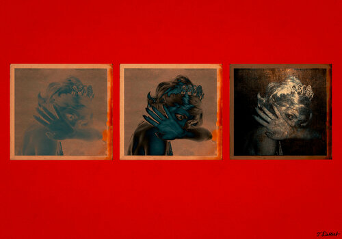 Hunted Princess. ( Red version ) par Thomas Dellert, Photographie en vente sur Singulart