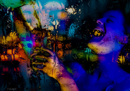 LIFE IS A FEAST.  (  Romy Schneider in a light-box ) par Thomas Dellert, Photographie en vente sur Singulart