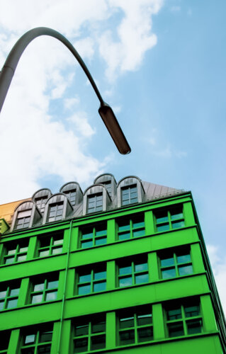 Das grüne Haus Berlin par Thomas Dellert, Photographie en vente sur Singulart