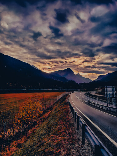 Highway to Nowhere von Thomas Dellert, Fotografie kaufen auf Singulart