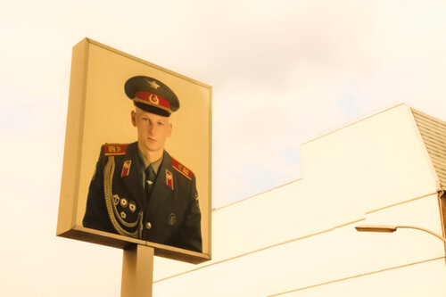 DDR East Berlin border guard East side of Check Point Charlie Thomas Dellert