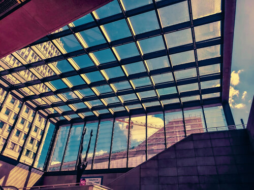 Potsdamer Platz, underground station, Berlin von Thomas Dellert, Fotografie kaufen auf Singulart