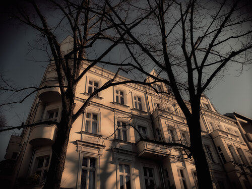 Friedenau  Residential  area Berlin von Thomas Dellert, Fotografie kaufen auf Singulart