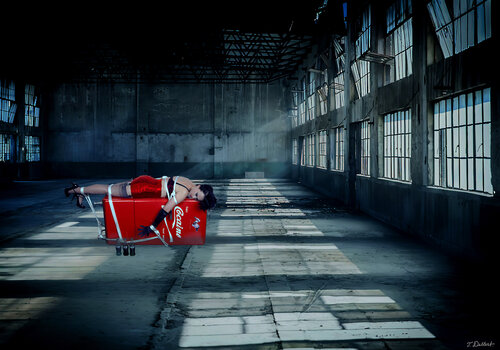 In the COKE factory .   Original Photography by Thomas Dellert di Thomas Dellert, Fotografia in vendita su Singulart