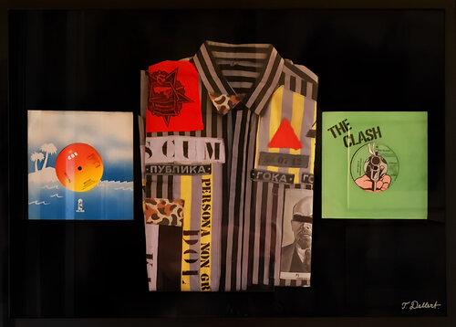 Original Punk Shirt  made for Strummer of The CLASH 1976 in Camden Lock . Comes with two Clash Singles in Mint and signed Certificate of Authenticity Thomas Dellert