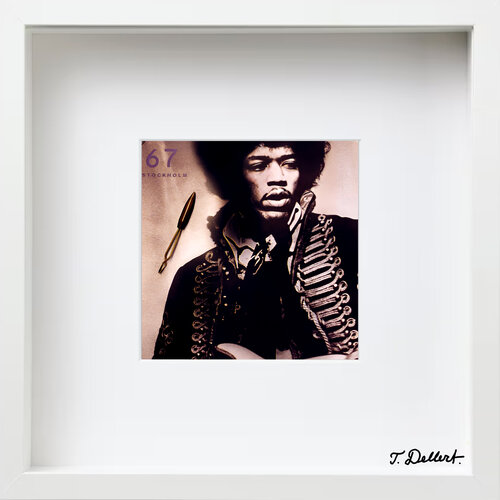 Jimi Hendrix  Vietnam Bullet Roach Clip.   Comes with a  signed Certificate of authenticity      ( given to me by Jimi in  Stockholm 1967 ) von Thomas Dellert, Andere Medien kaufen auf Singulart