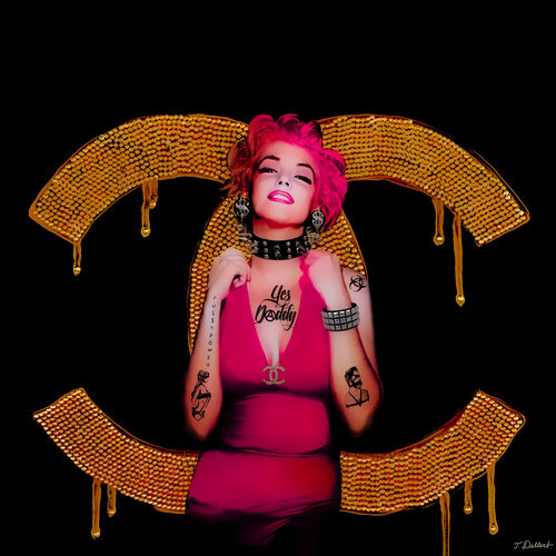 Pink Punk Chanel Monroe par Thomas Dellert, Photographie en vente sur Singulart