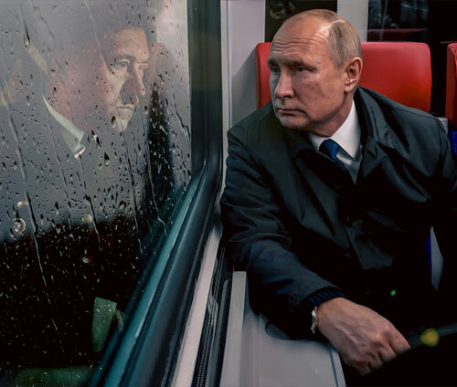 In the same train destination Hell van Thomas Dellert, Fotografie te koop op Singulart