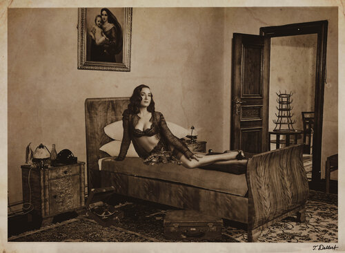 Dita in an Italian 1950's Movie Thomas Dellert