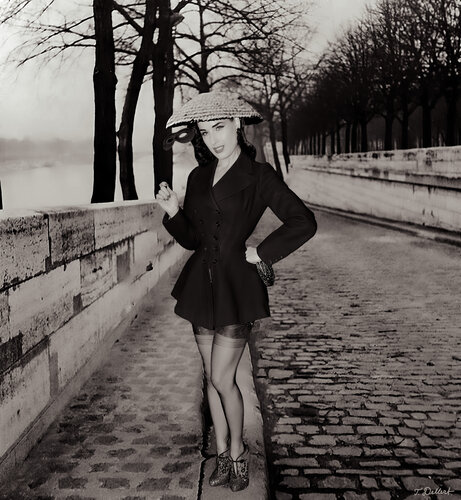 Dita and Dior.     The New  Sexy Look Thomas Dellert