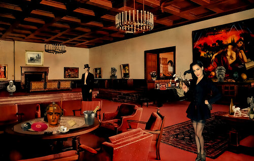 Dita bei der Teufelsmaszerade par Thomas Dellert, Photographie en vente sur Singulart